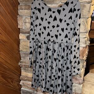 (EUC) Epic Threads Girls Kids Med (10/12) Heart Patterned Gray/Black Dress